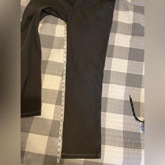 Lululemon ABC Pant 33x30 - Picture 5 of 5